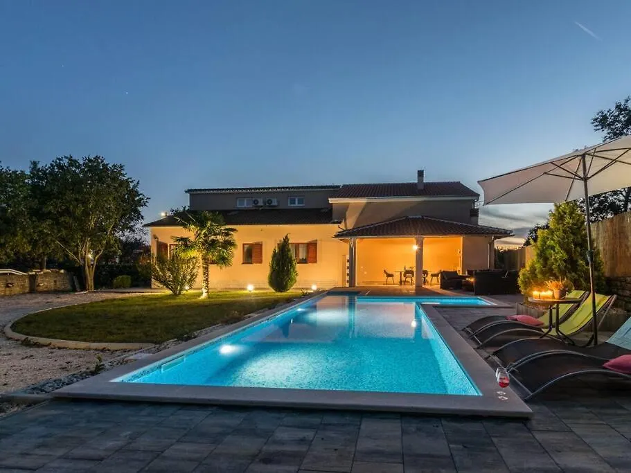 House Antonia By Istrialux Villa Svetvincenat Croatia
