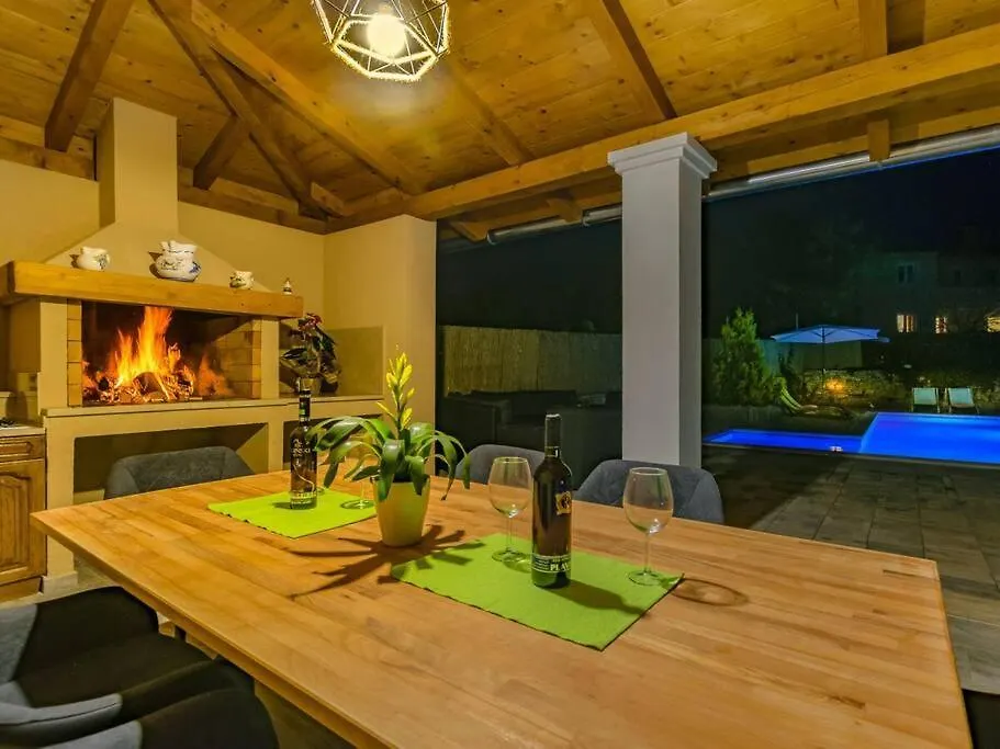 House Antonia By Istrialux Villa Svetvincenat