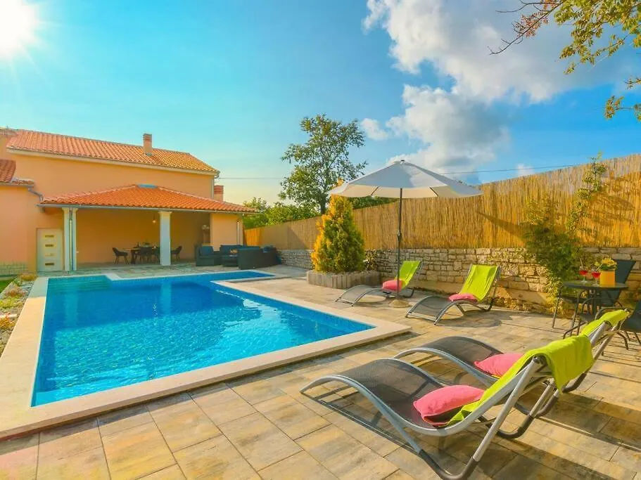 House Antonia By Istrialux Villa Svetvincenat