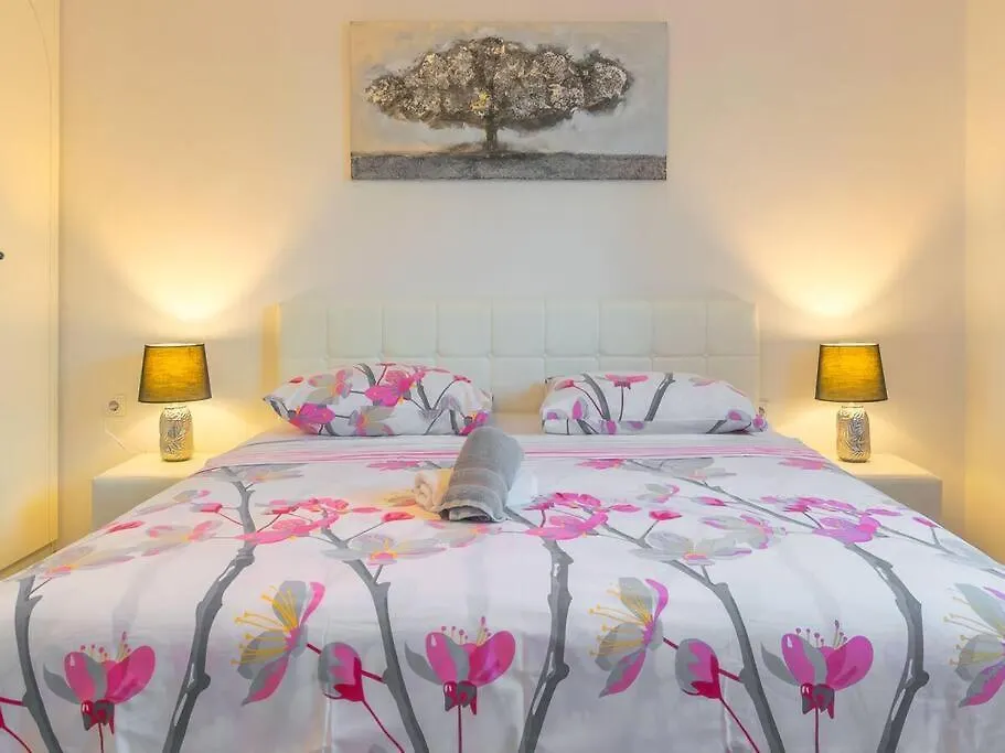 House Antonia By Istrialux Villa Svetvincenat